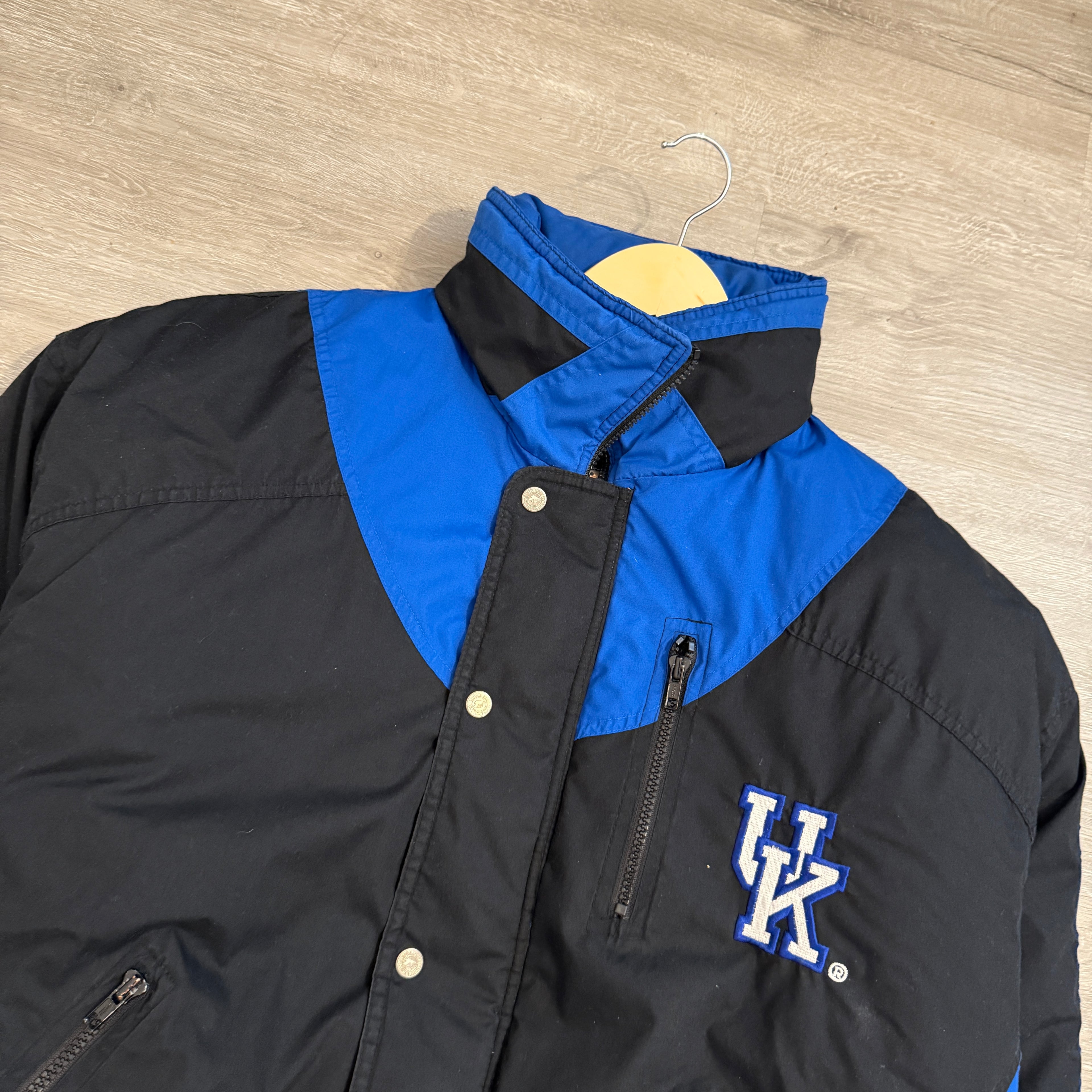 90s Kentucky Wildcats Puffer Jacket Large